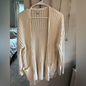 American Eagle Off-White Knit Cardigan